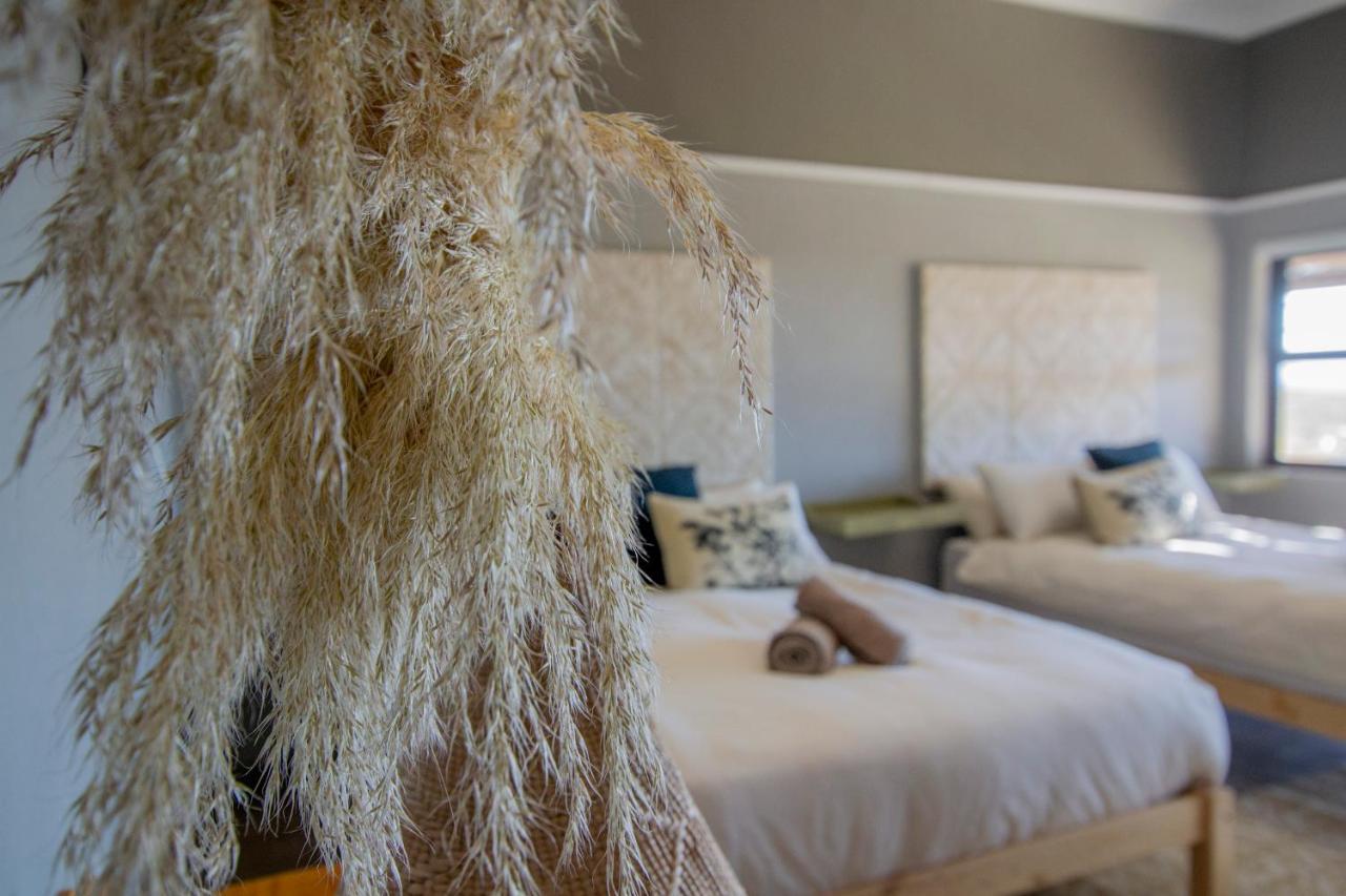 Desert Wind Private Guest And Game Farm 몬터규 외부 사진